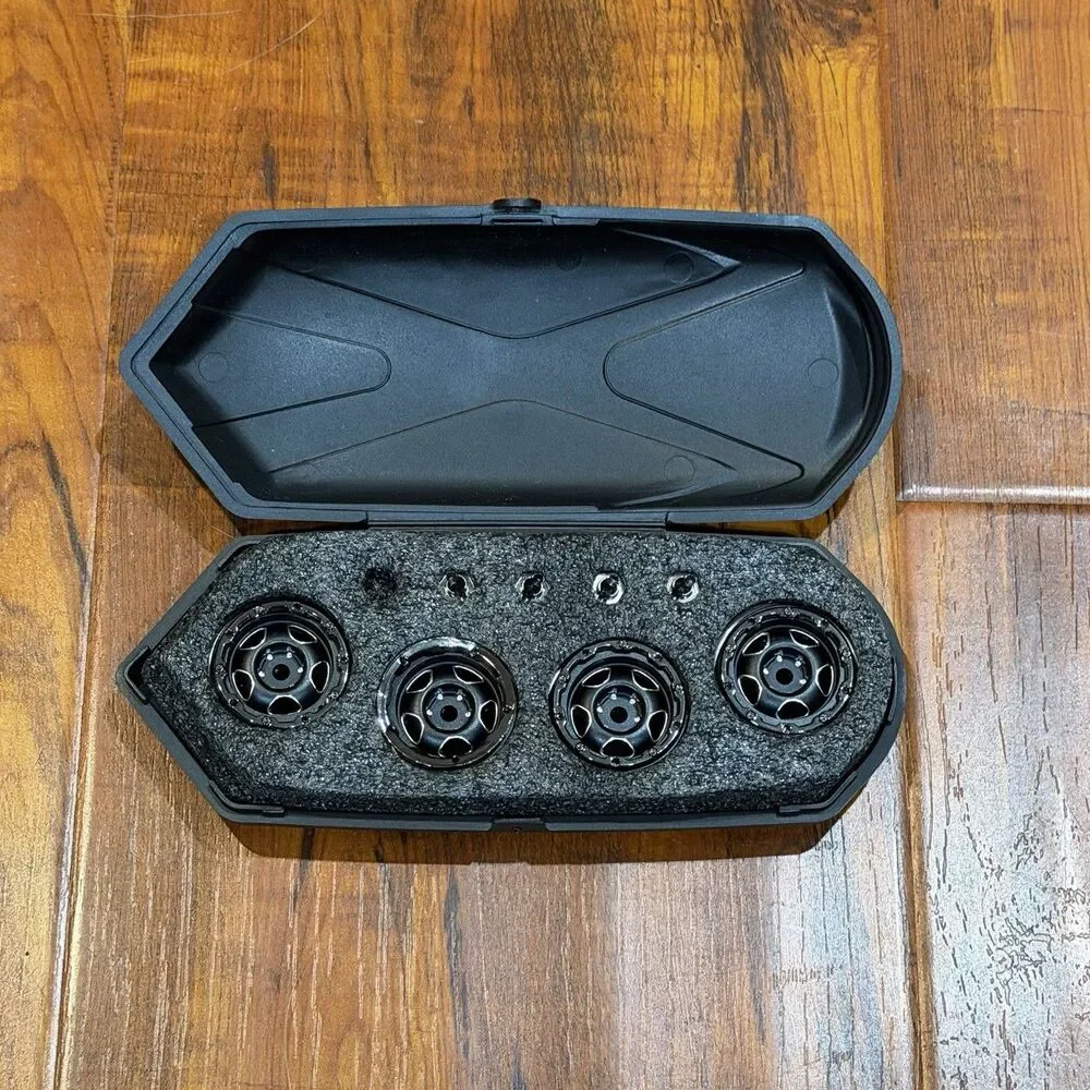 Set of DJCRAWLER 1.0 Bead Lock Metal Radio Control RC Crawler Wheels - New!